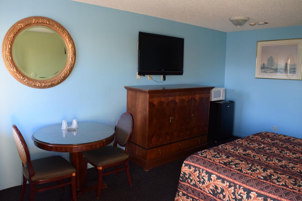 Mojave Inn Victorville Δωμάτιο φωτογραφία